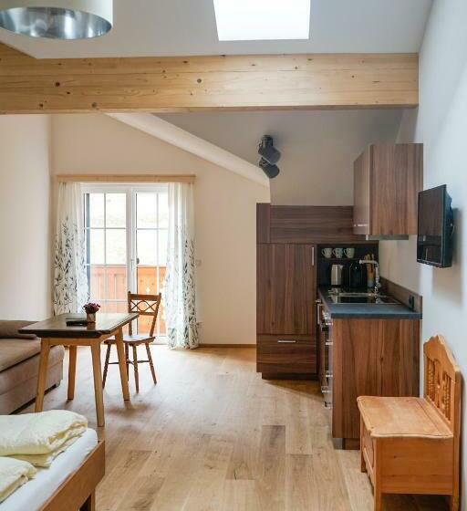 Апартаменты 1 Спальня с Балконом, Haus Am Wald