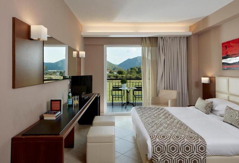 Трехместный Номер Deluxe, Aar Hotel & Spa Ioannina