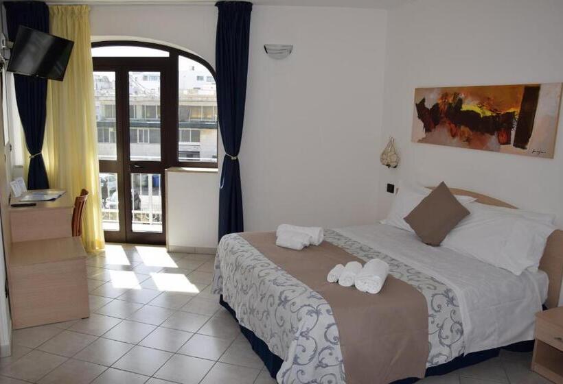 اتاق استاندارد سه نفره, Profumo Di Mare