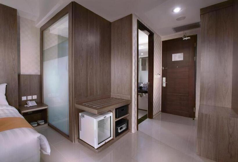 수피리어 룸, Aston Lampung City