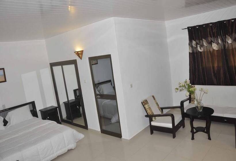 بانگلوی استاندارد, Residence Madiba