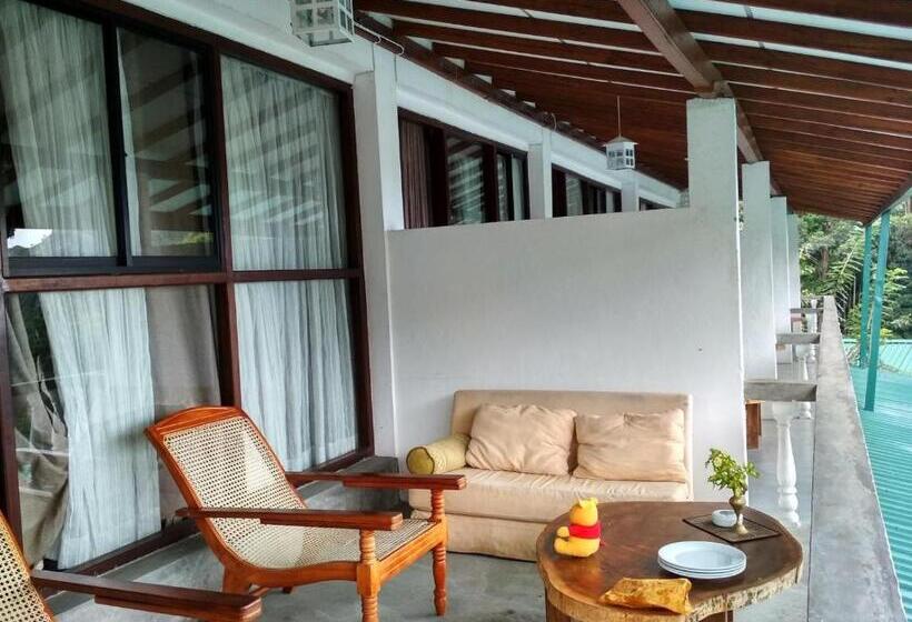 Номер Стандарт с Балконом, Misty Hills Ella Resort