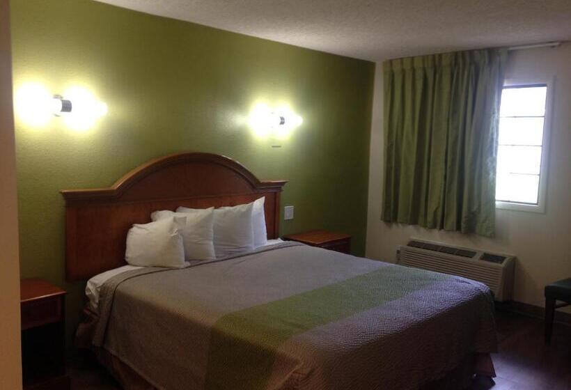 Стандартный Номер Кровать Кинг, Red Carpet Inn  New Brunswick