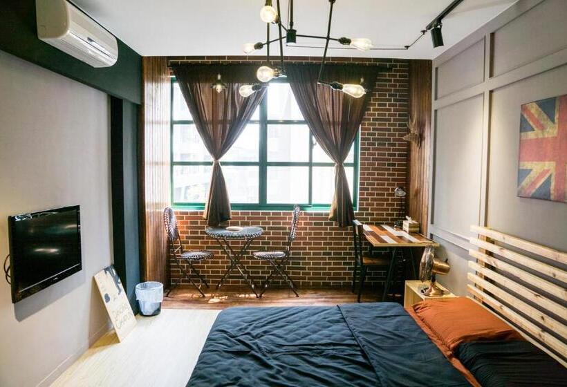 اتاق اکونومی, Hinoki Mansion
