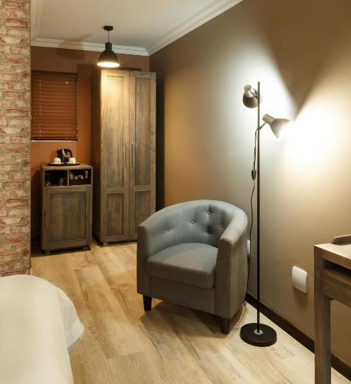 اتاق استاندارد با تخت دوبل, Loerie Guest Lodge