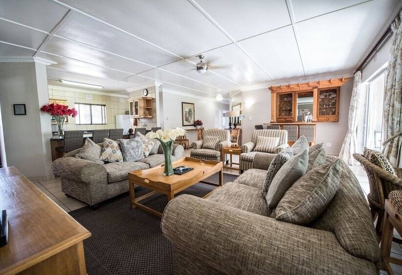 带3个卧室的公寓, First Group Lake View Cabanas