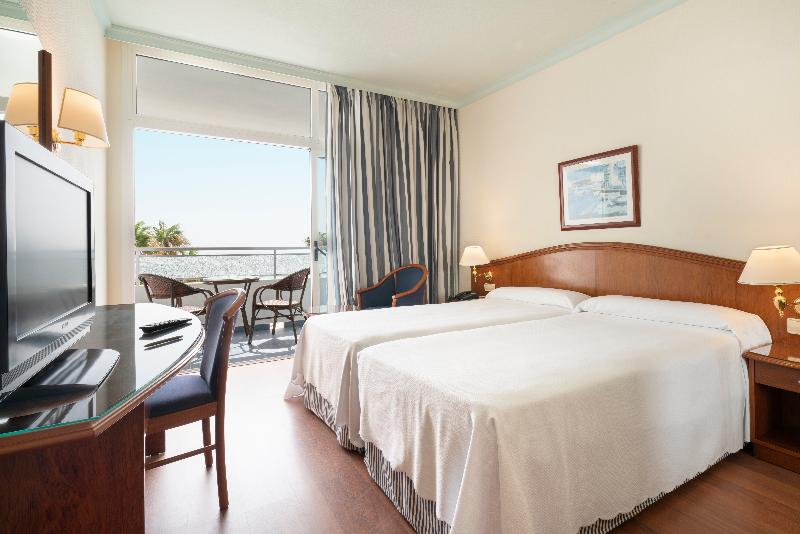 Superior Room, Green