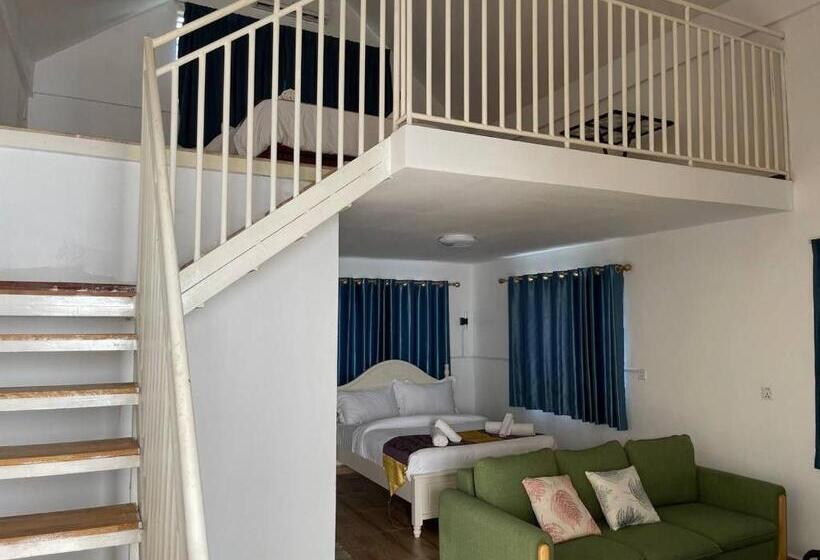 Семейный Номер, Otres Beach Resort
