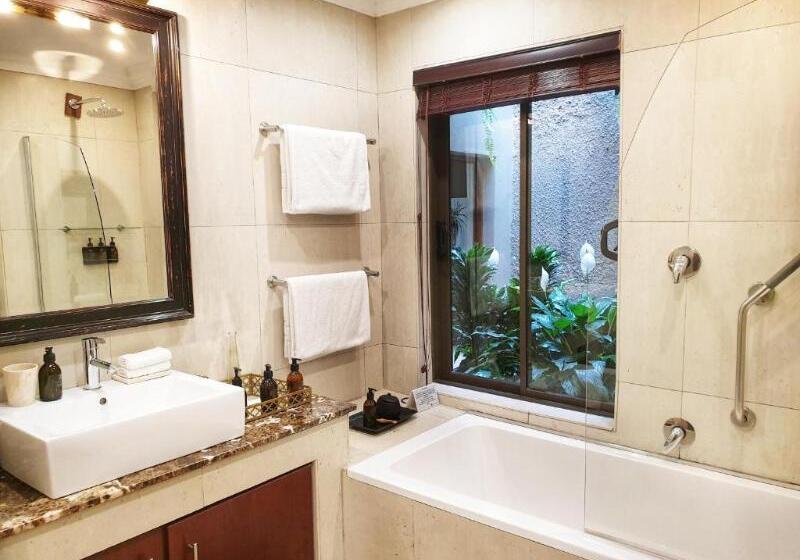 Номер Deluxe, The Residence