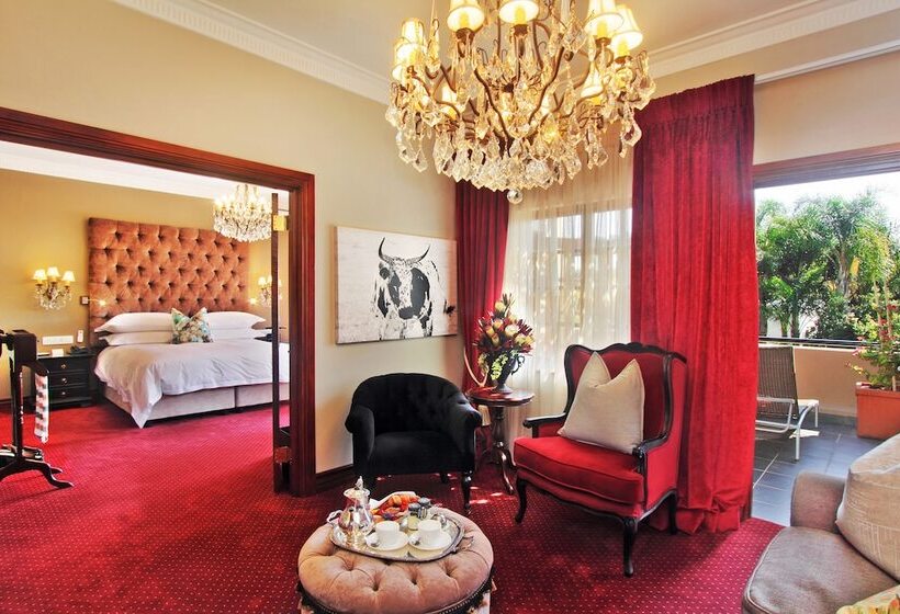 جناح ديلوكس, The Residence