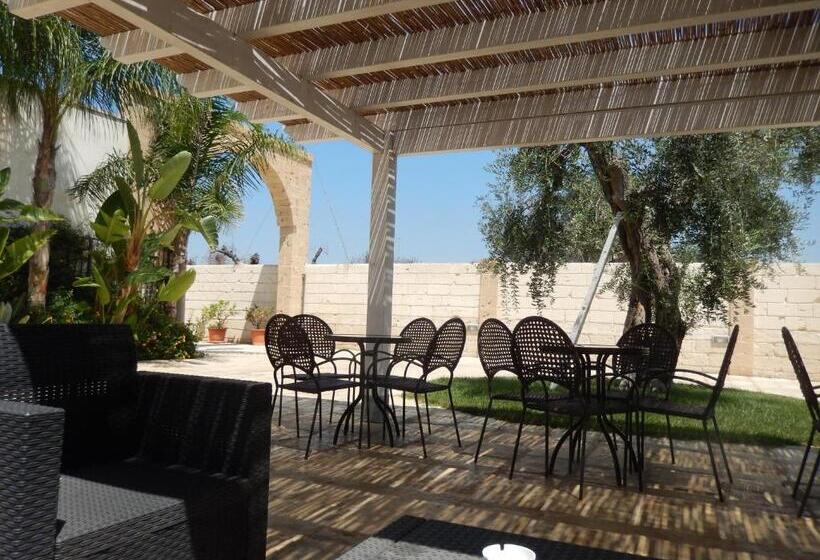 Standard room with outdoor bath, Villa Casole Short Lets