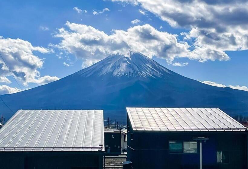 Дом 1 Спальня, Orange Cabin Inn Far From Station