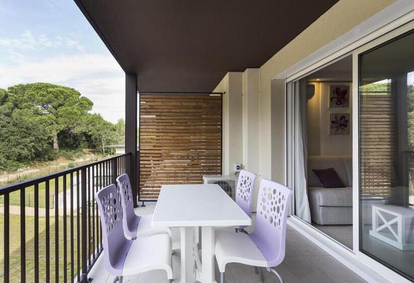 Апартаменты 2 Спальни, Residhotel Résidence Pont Du Gard