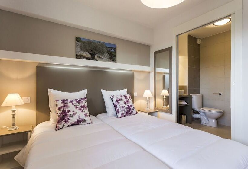 Номер Стандарт, Residhotel Résidence Pont Du Gard