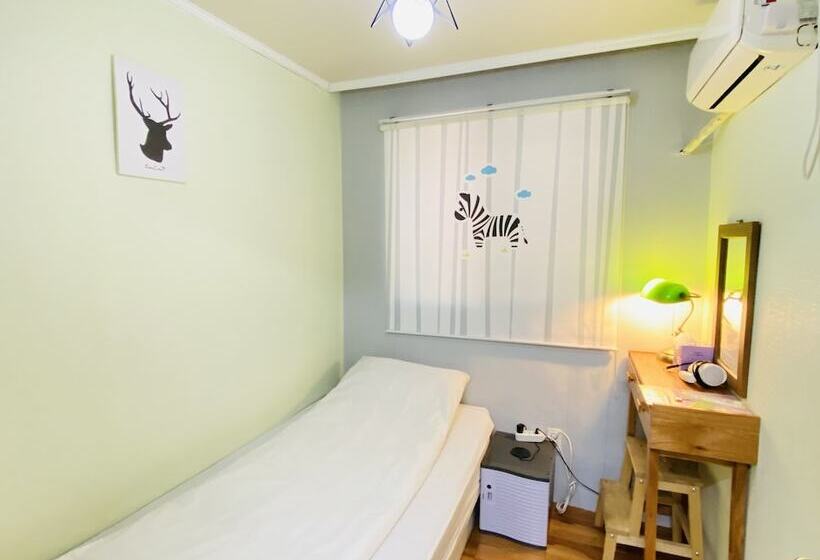 חדר סטנדרט יחיד, Aroha Guesthouse Seoul Station