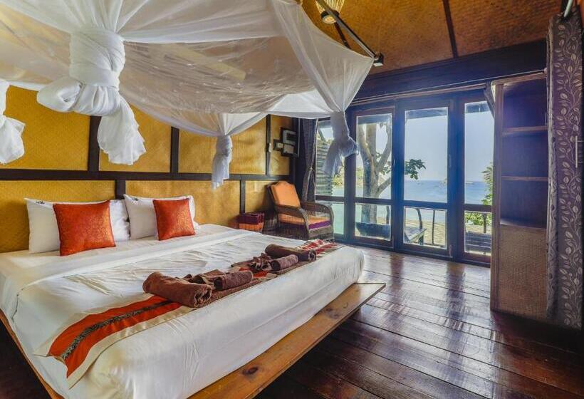 패밀리 방갈로 바다 전망, Taatoh Seaview Resort   Sha Plus