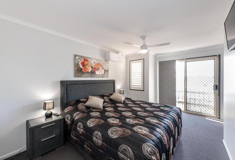带3个卧室的公寓, Athena Motel Apartments