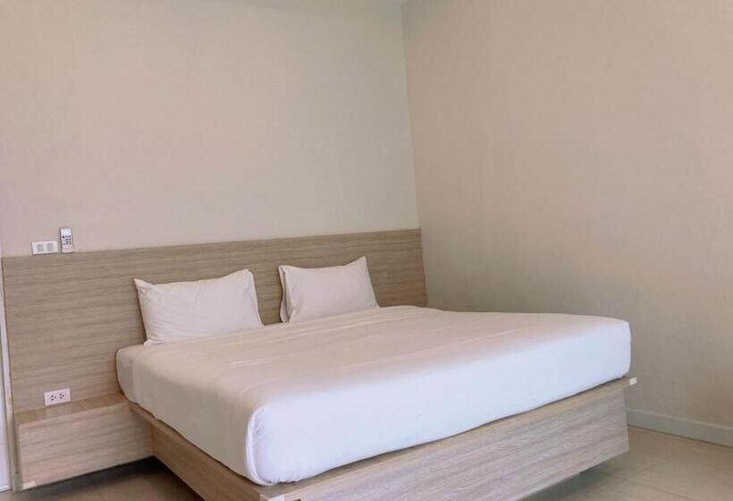 Номер Стандарт Вид на Бассейн, Baanfah Resort Samui