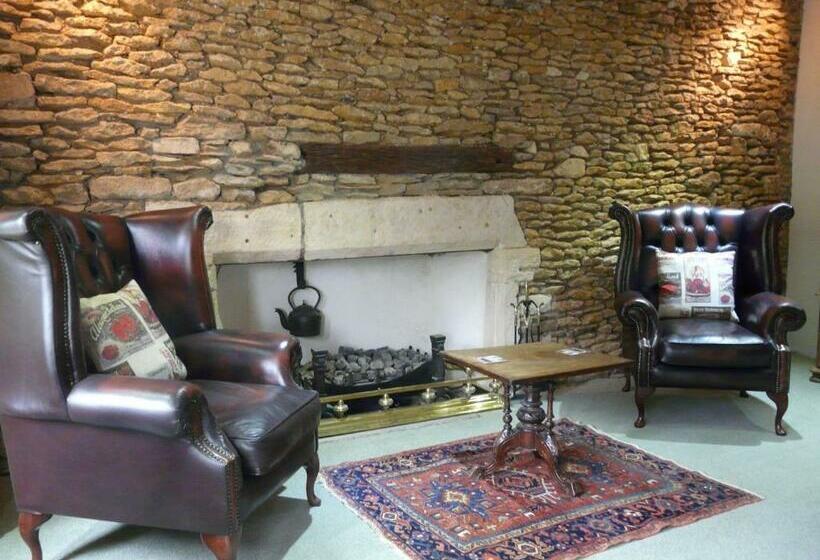 Номер Deluxe Кровать Кинг, Swan Inn Lechlade