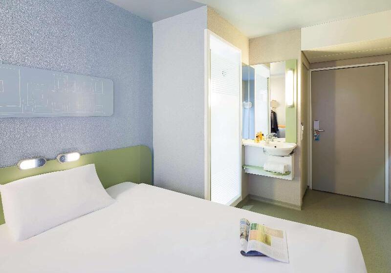 Номер Стандарт Двуспальная Кровать, Ibis Budget Zurich Airport