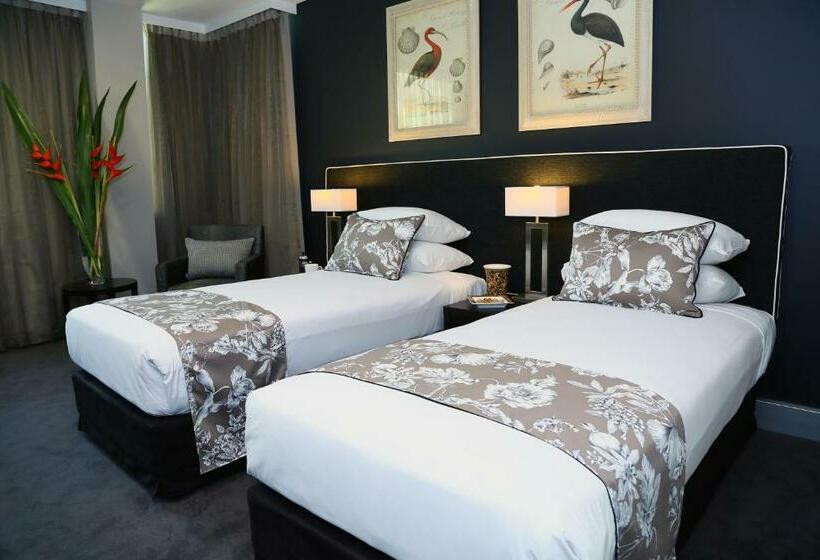 이그제큐티브 룸 킹사이즈 침대, Springfield Lakes Boutique