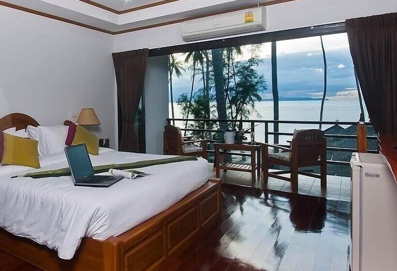 Номер Superior Вид на Море, Lipa Bay Resort
