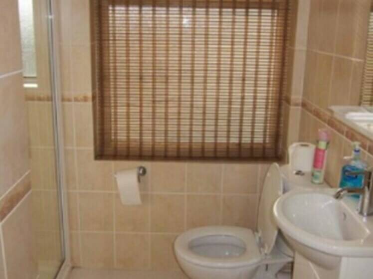 Семейный Номер, Grisnoir Guest House