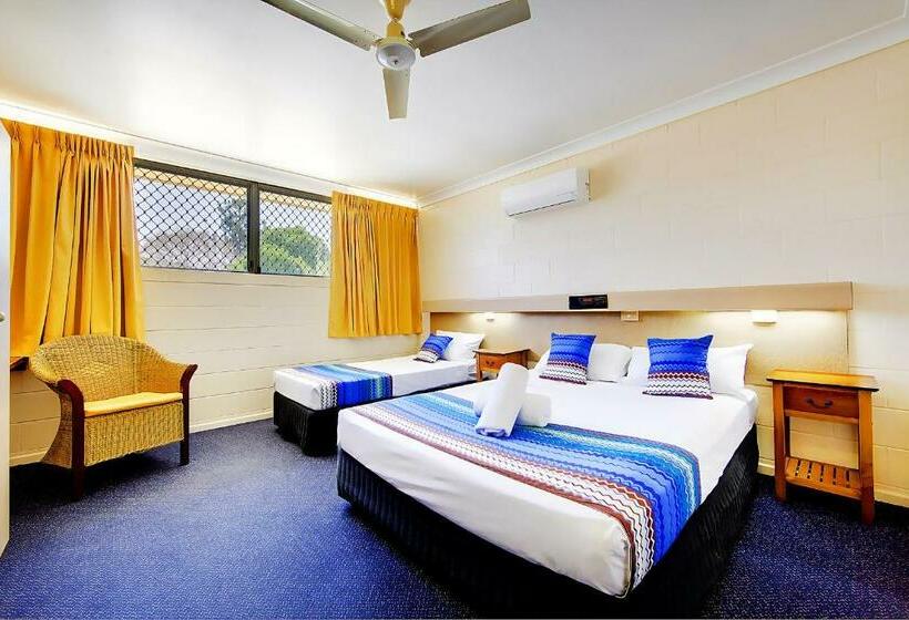 Номер Стандарт, Raintree Motel