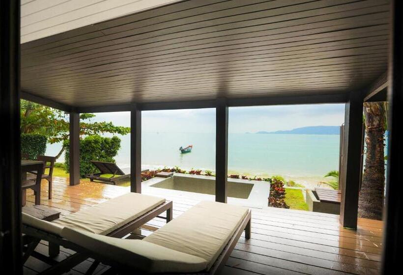 سوییت خانوادگی, At Samui Haus