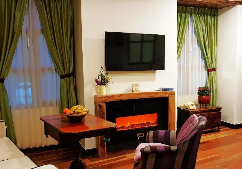 Executive Kamer, Grand Sapphire Hotel & Banqueting