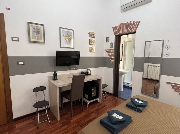 اتاق استاندارد, Albergo Astro