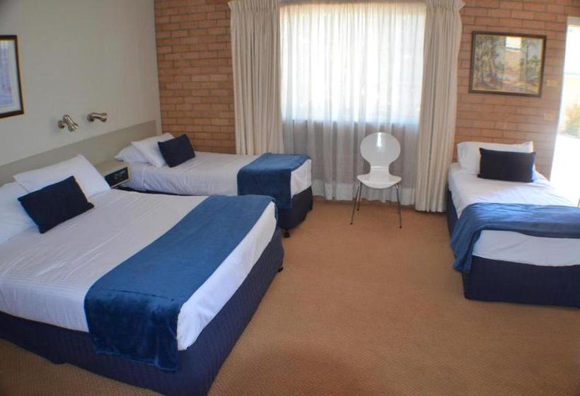Семейный Номер, Deer Park Motor Inn Armidale
