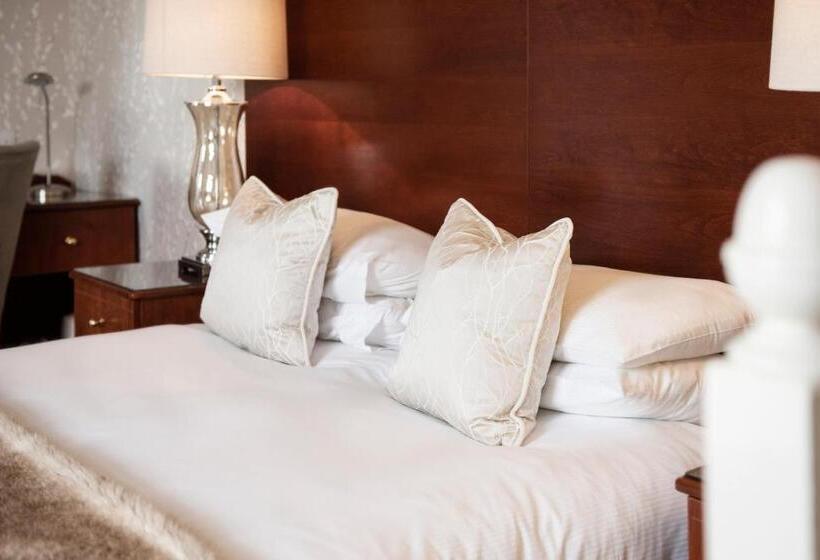 Номер Стандарт, Roundthorn Country House & Luxury Apartments