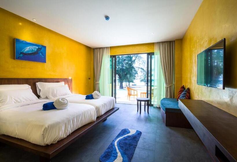اتاق لوکس, Coriacea Beachfront Boutique Phuket Resort   Sha Plus