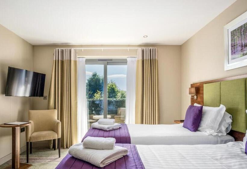 Номер Стандарт Вид на Гольф, Cotswolds Hotel & Spa