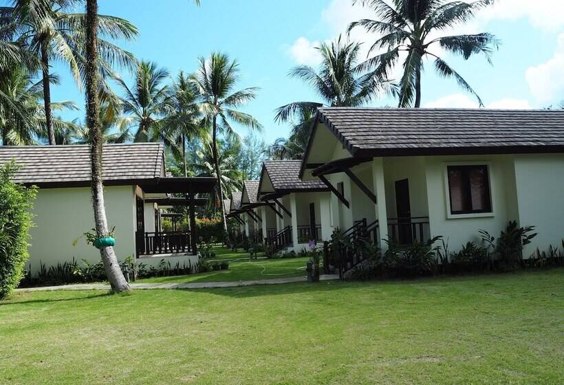 Вилла Superior 1 Спальня, Khaolak Blue Lagoon Resort  Sha Extra Plus