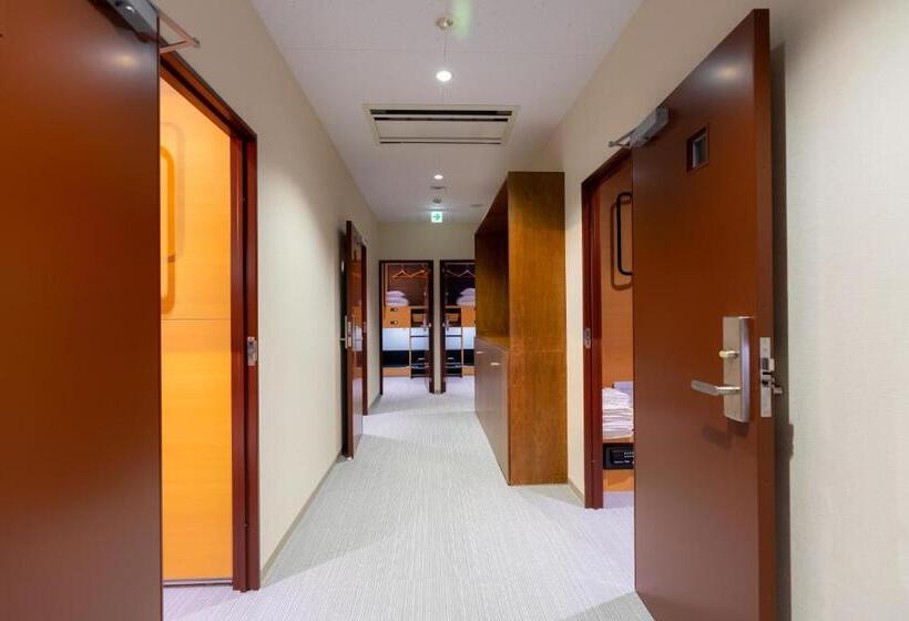 Bed in Shared Room with Shared Bathroom, The Lodge Moiwa 834