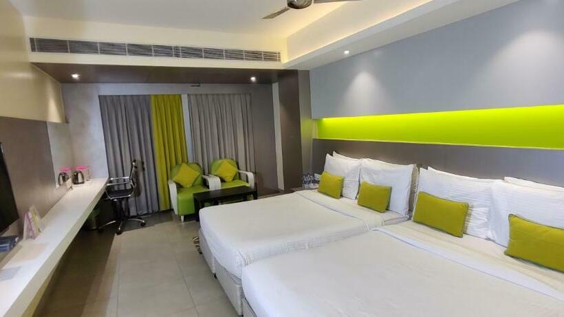 Номер Deluxe, Zibe Hyderabad By Grt Hotels