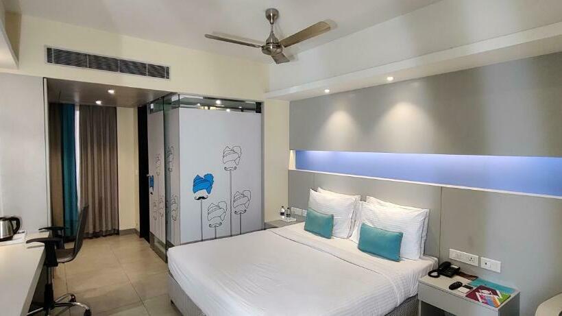 Номер Superior, Zibe Hyderabad By Grt Hotels