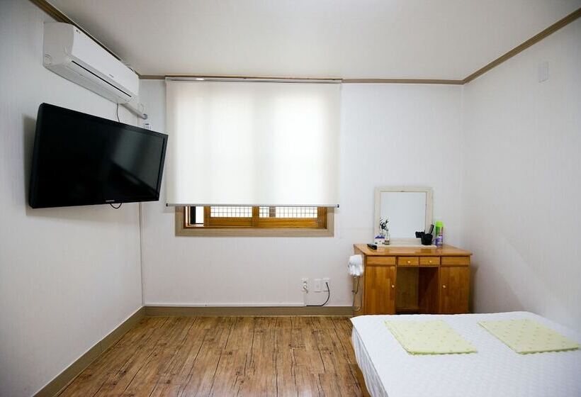 חדר סטנדרט, Jeju Masil Guesthouse
