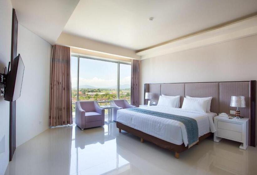 Полулюкс, Golden Palace Hotel Lombok