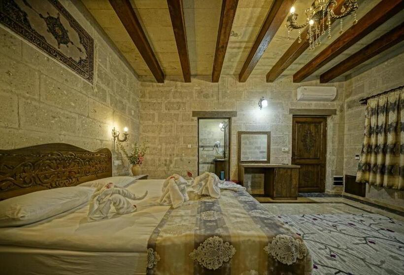 Трехместный Номер Стандарт с Видом, Goreme Valley Cave House