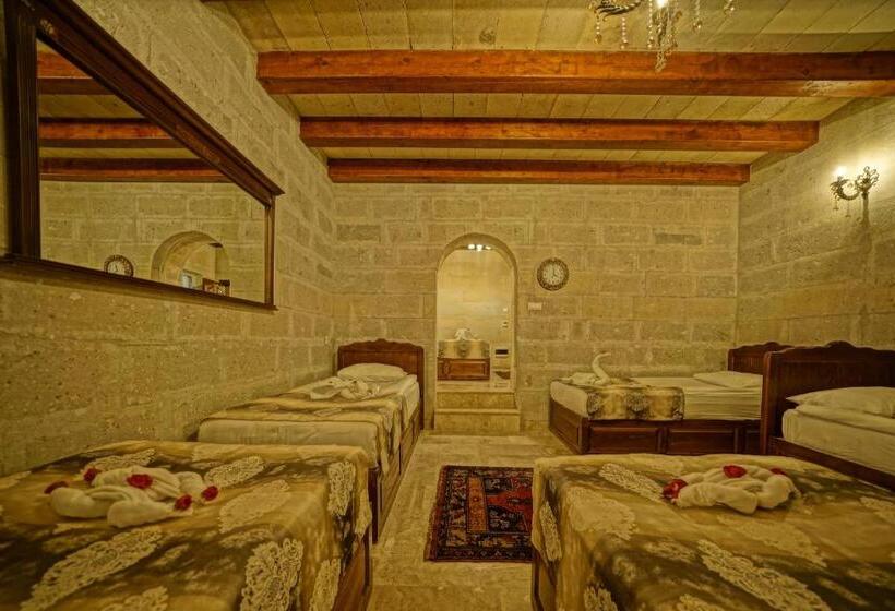 Семейный Номер Вид на Горы, Goreme Valley Cave House