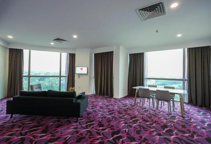 Президентский Люкс, Pegasus Hotel Shah Alam