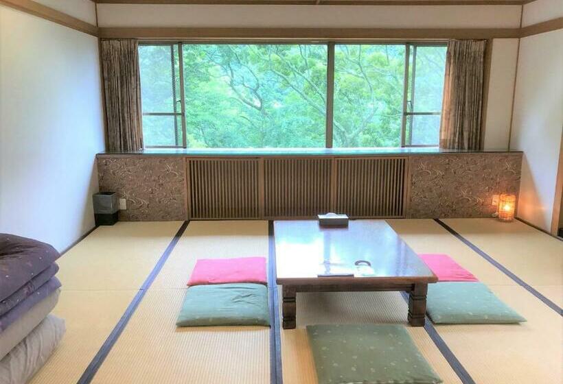 Номер Стандарт Совместная Ванная, K S House Hostels   Hakone Yumoto Onsen