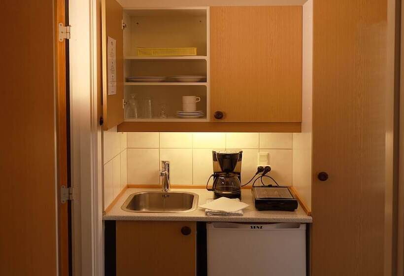 Номер Basic, Motel Apartments