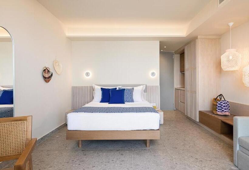 استودیوی لوکس, Romantica Hotel Apartments
