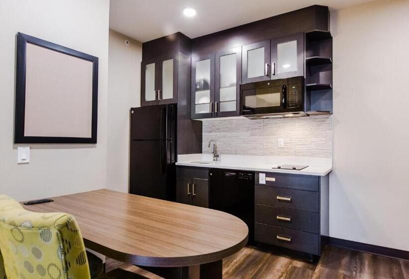 Президентский Люкс, Candlewood Suites West Edmonton   Mall Area, An Ihg