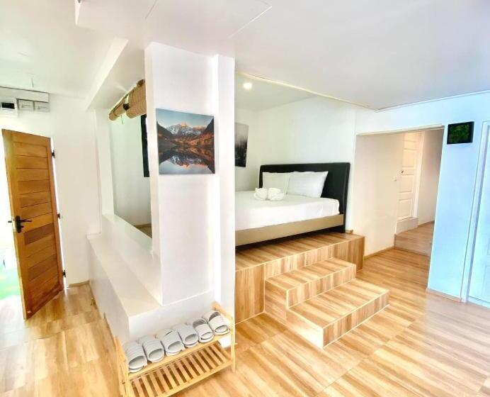 Семейный Номер Вид на Море, Patong Sunset Villa Phuket