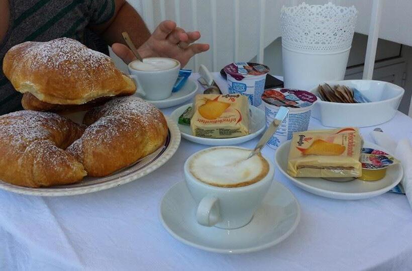 اتاق استاندارد با تخت بزرگ, B&b Marebello